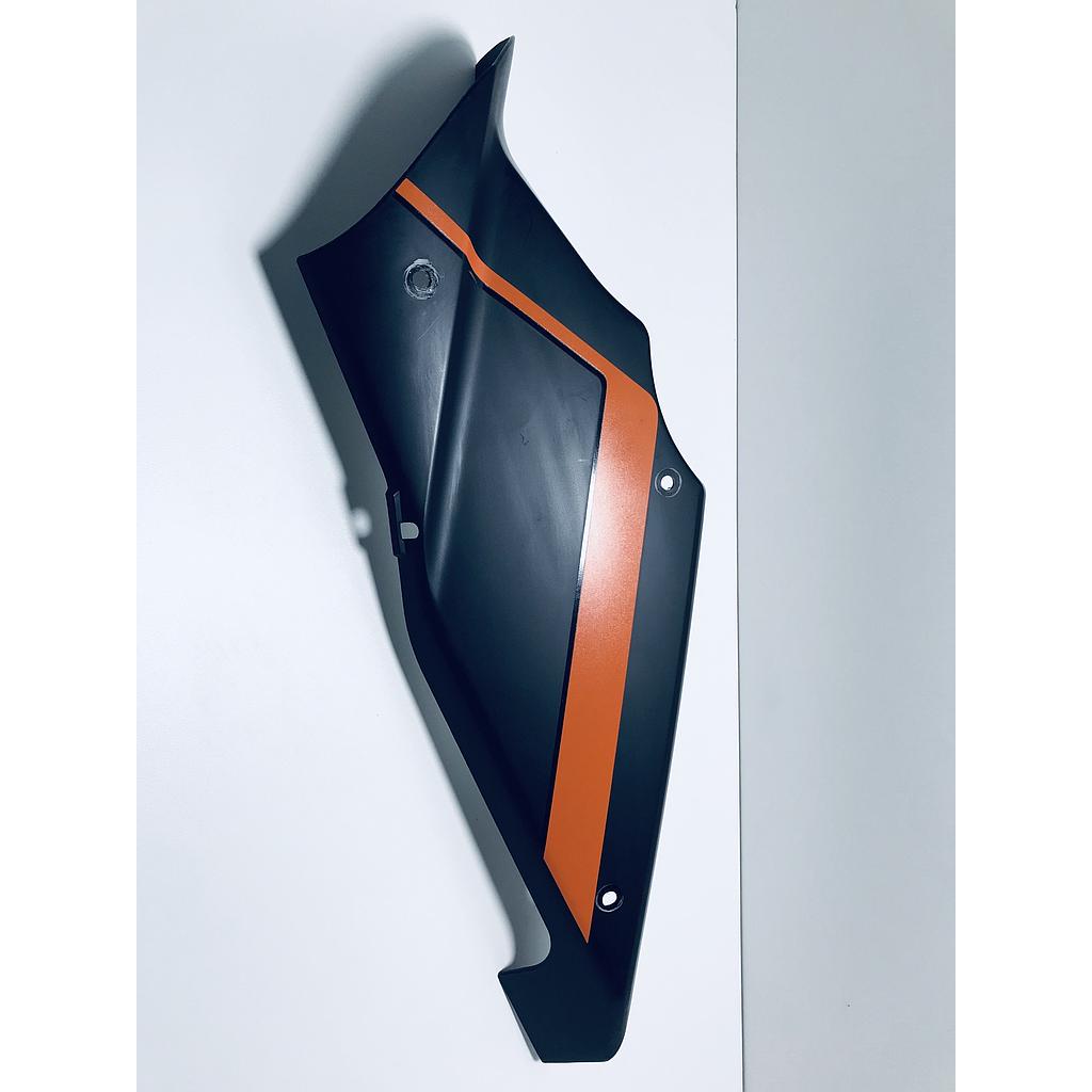 Plástico tapa pequeño inferior derecho GP NARANJA ND