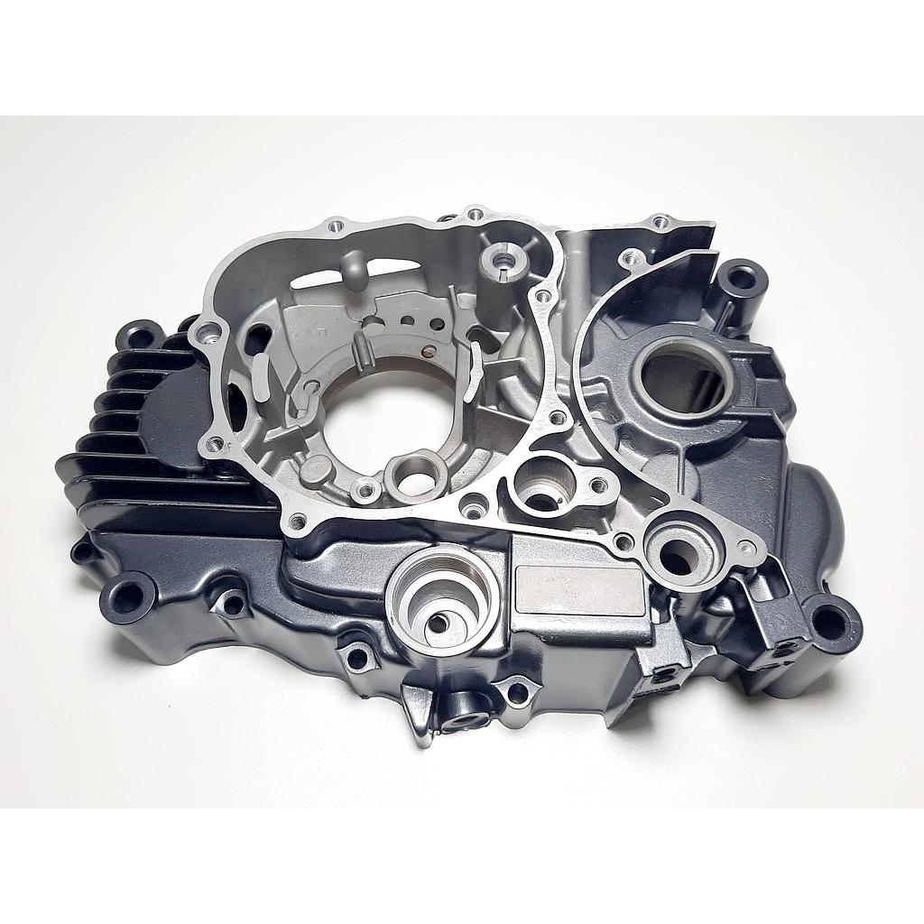 TAPA CENTRAL IZQUIERDA DE MOTOR  GL300TT