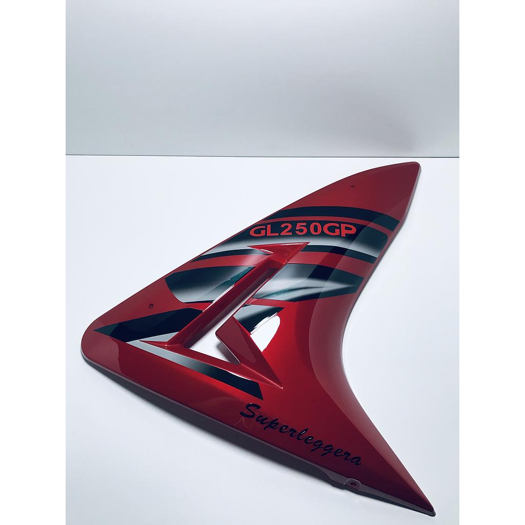 Tapa plástico lateral cobertor inferior derecho GP250 ROJO