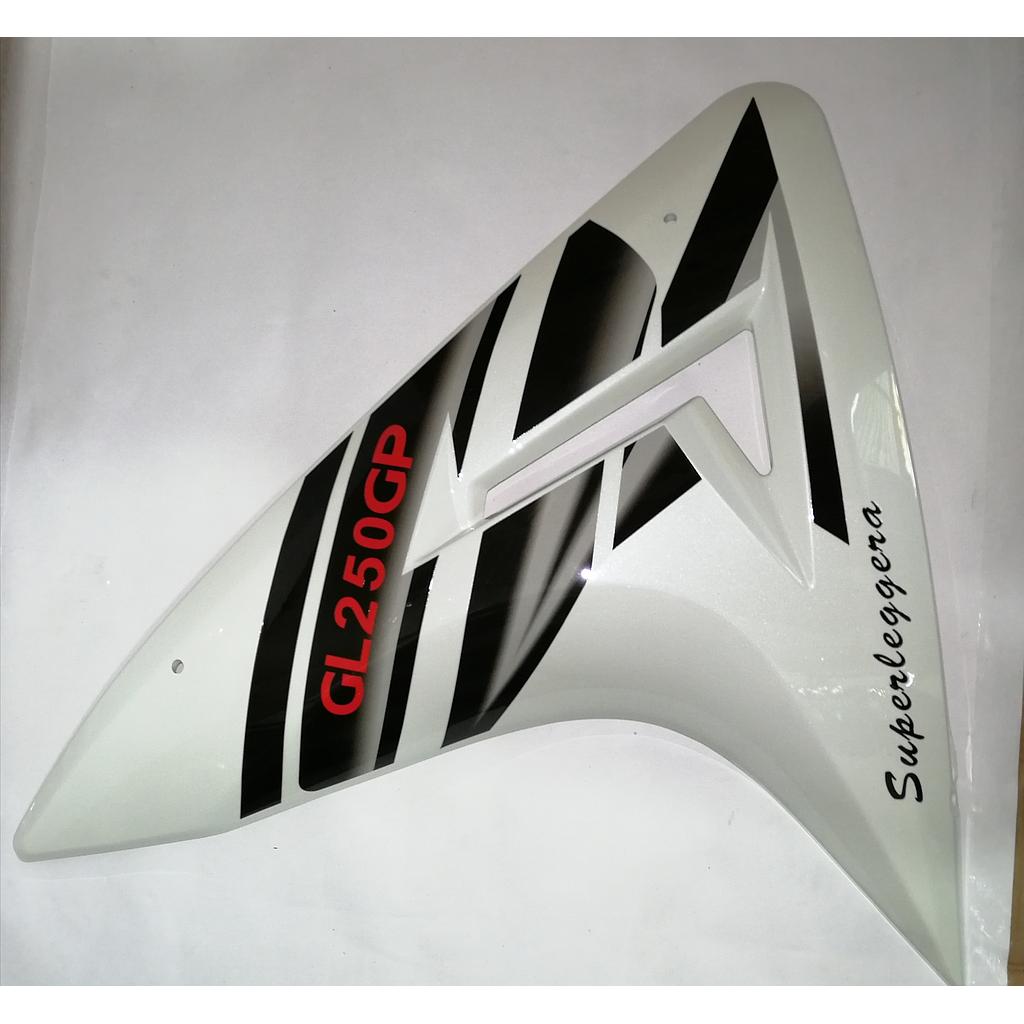 Tapa plástico lateral cobertor inferior izquierdo GP250 BLANCO